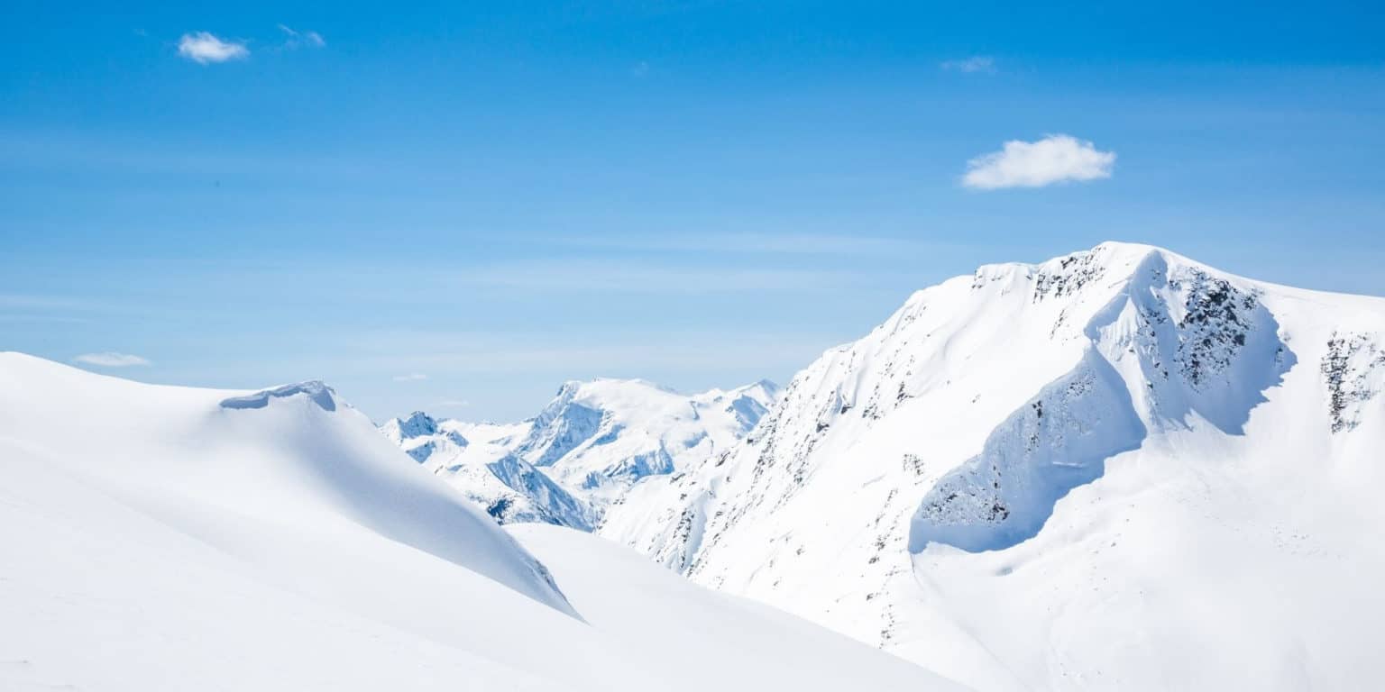 The Best Cat Skiing in British Columbia: 6 Operations – MTBS&F