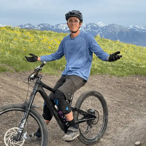 Should You Wear Knee Pads Mountain Biking MTBS F